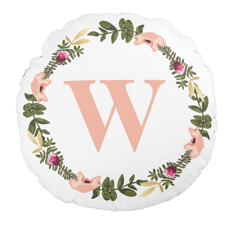 Simple Watercolor Flower Wreath With Modern Monogram Round Pillow